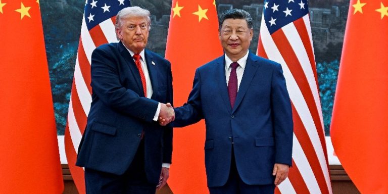 China diz que acordos firmados em visita de Trump são “preliminares” china-diz-que-acordos-firmados-em-visita-de-trump-sao-“preliminares”